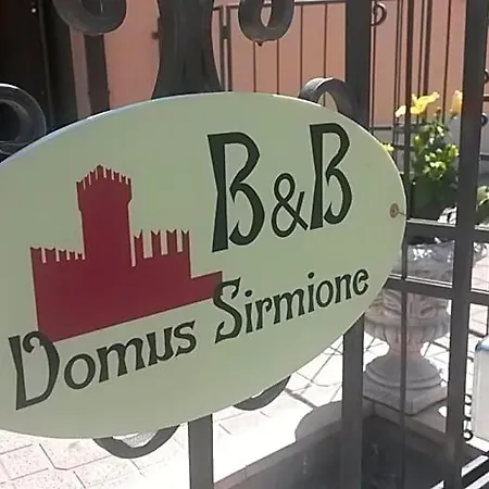 Domus فندق مبيت وإفطار 3*