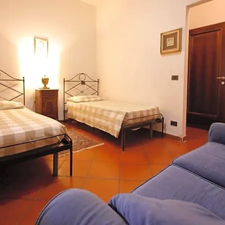 Domus فندق مبيت وإفطار 3*